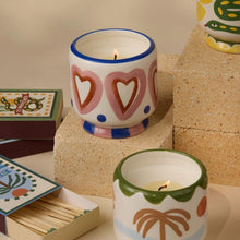 Charger l'image dans la galerie, Bougie parfumée " Hearts"