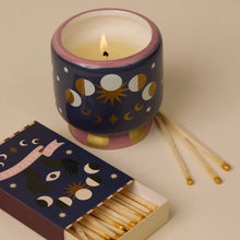 Charger l'image dans la galerie, Bougie parfumée "MOON"