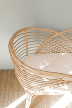 Charger l'image dans la galerie, Berceau en rotin - RAJA