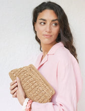 Charger l'image dans la galerie, Pochette Anouk Raphia naturel - Maradji
