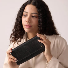 Charger l&#39;image dans la galerie, Pochette Gina noir lézard
