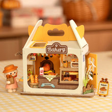 Charger l&#39;image dans la galerie, Maison miniature - Teddy Breadbox
