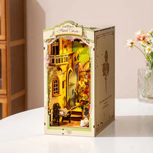 Charger l&#39;image dans la galerie, Maison miniature Rolife - Booknook floral corner

