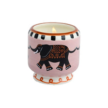 Charger l'image dans la galerie, Bougie parfumée "Elephant"
