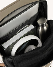 Charger l'image dans la galerie, Sac à dos Beige COMMUTER - FAGUO
