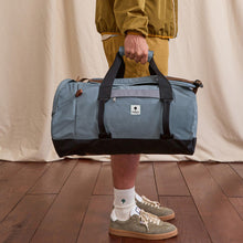 Charger l'image dans la galerie, Sac de voyage bleu grisé BIG DUFFLE - FAGUO
